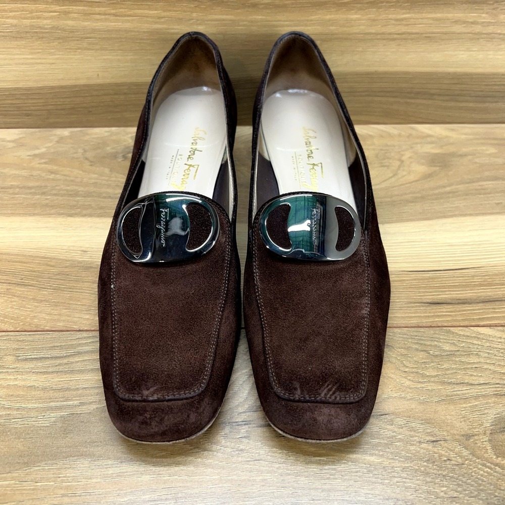 Salvatore Ferragamo Womens Size‎ 10 AA Brown Suede Pumps